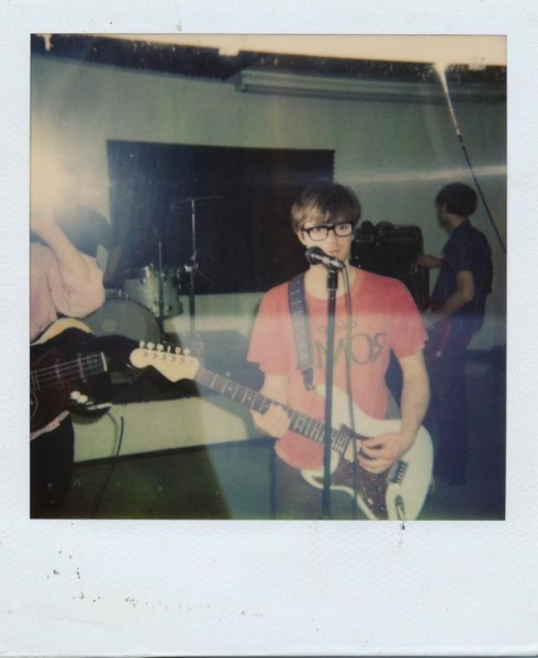 File:Rivers Cuomo - Recording Blue.jpg