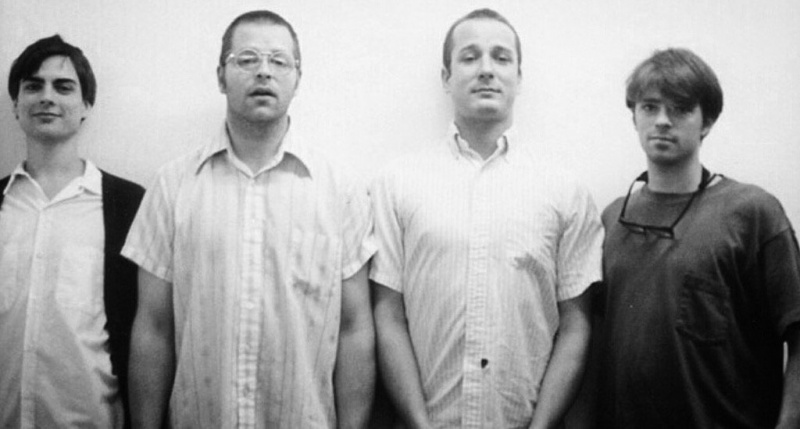 File:Weezer 831759298162196481.jpg