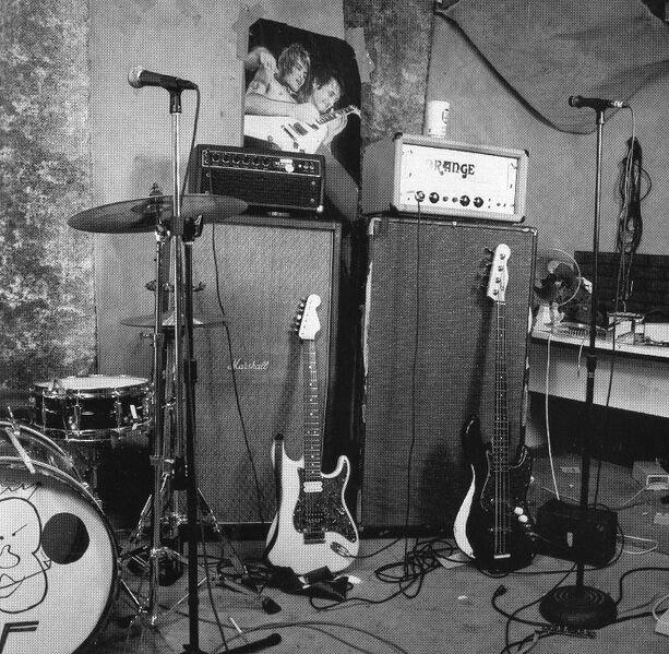 File:BlueD 105943booklet2.jpg